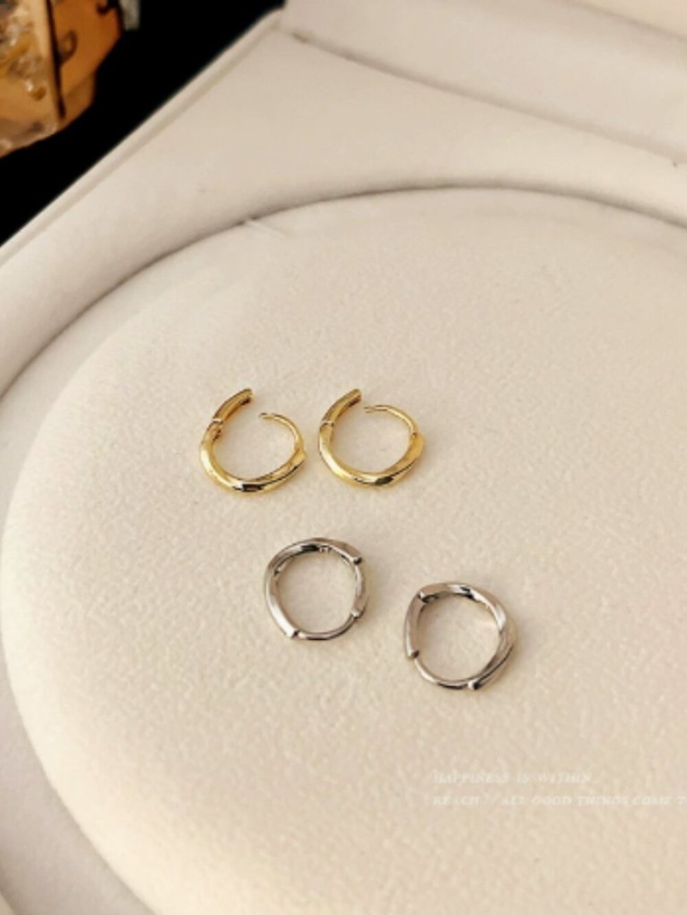 Minimalist Twisted Small Huggie Hoop Earrings Gold‑Tone Daily Wear Earrings - Picture 2 of 2